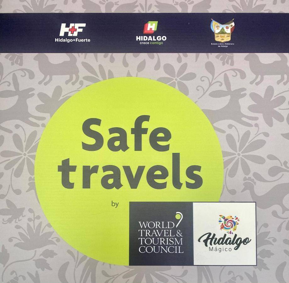 Hotel La Joya Pachuca Extérieur photo Safe travels stamp