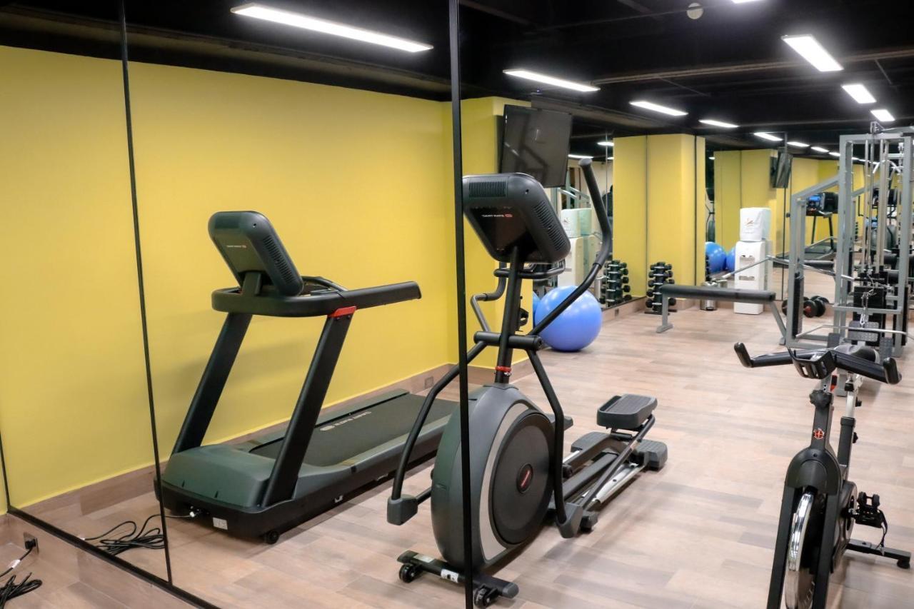 Hotel La Joya Pachuca Extérieur photo A gym in a hotel