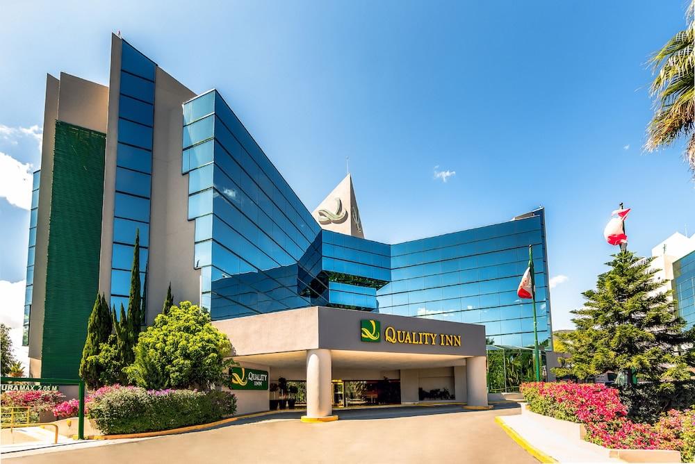 Hotel La Joya Pachuca Extérieur photo Quality Inn